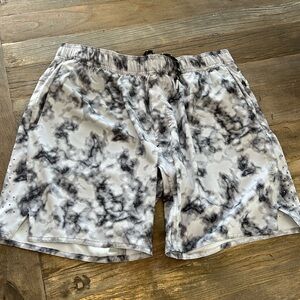 Legends shorts 7” linerless